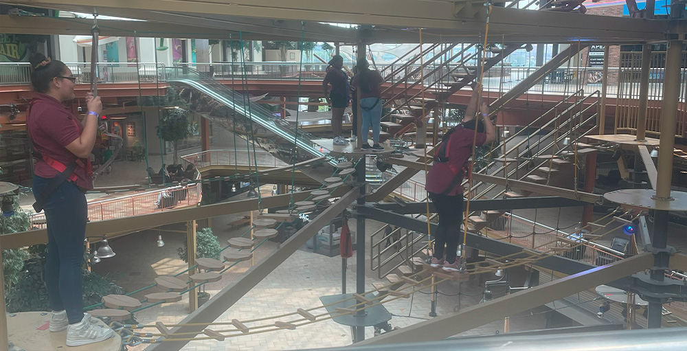 Utica Academy of Science 6th Grade Atoms get Hands-on Experience During Field Trip