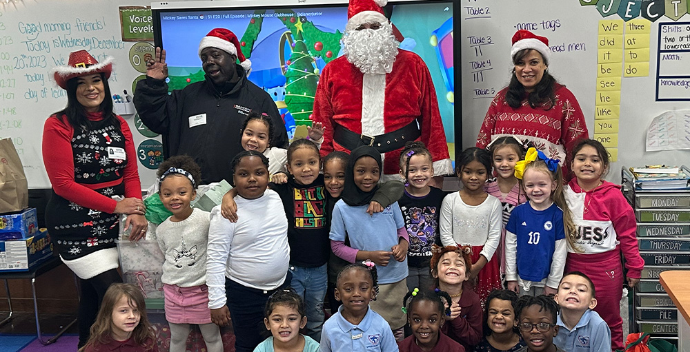 Utica Academy of Science Kindergarteners get a Surprise Visitor 