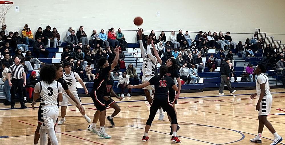 Nearly 500 Spectators Support UAS Basketball Team