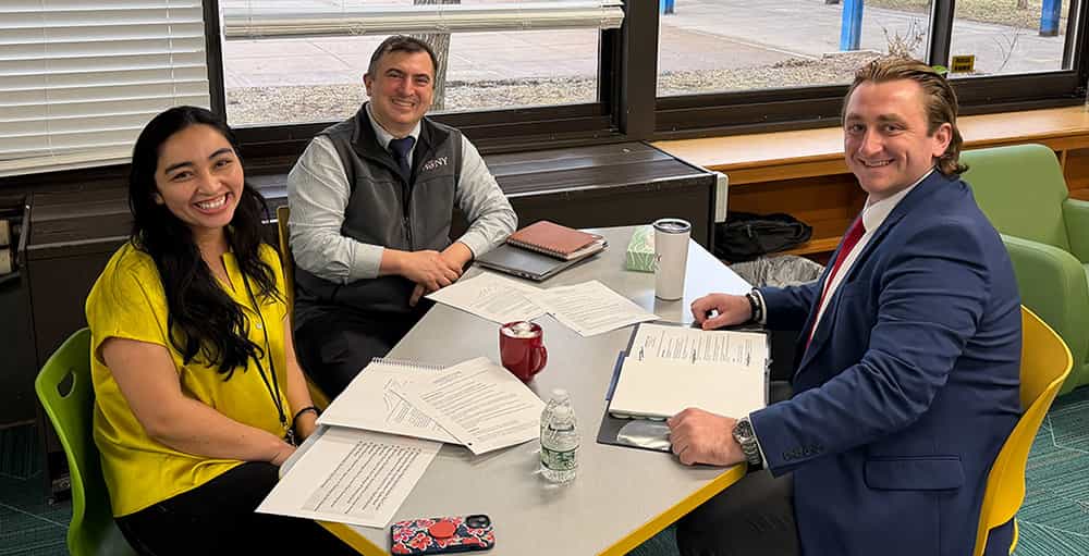 UAS ES Hosts Job Fair